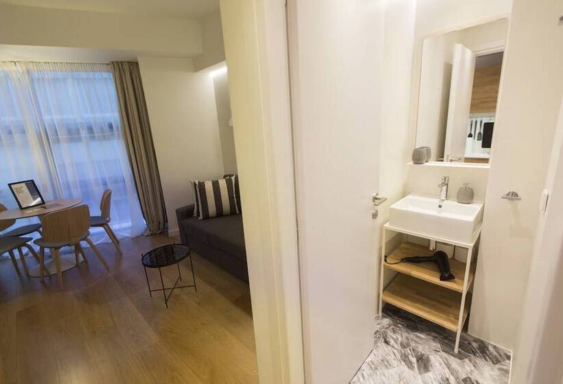 Syntagma Apartments By Olala Homes