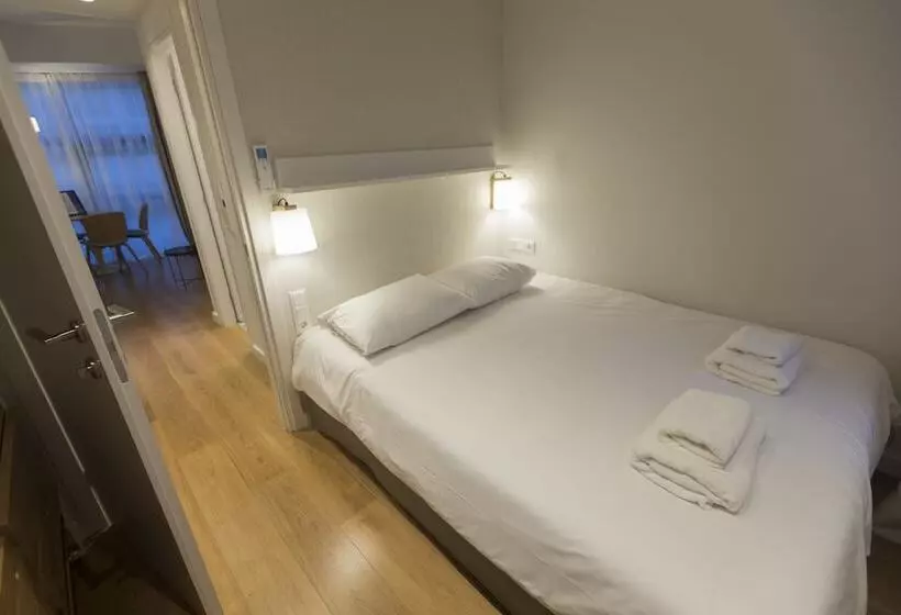 Syntagma Apartments By Olala Homes