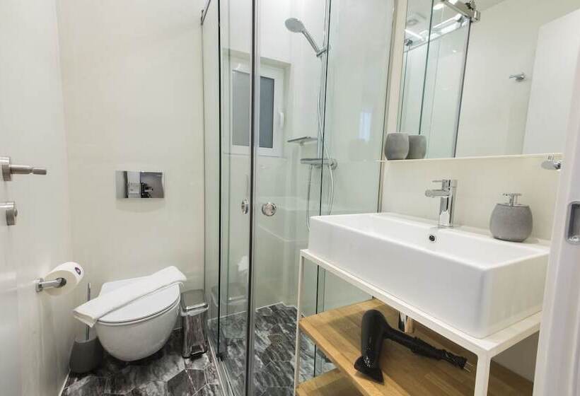 Syntagma Apartments By Olala Homes