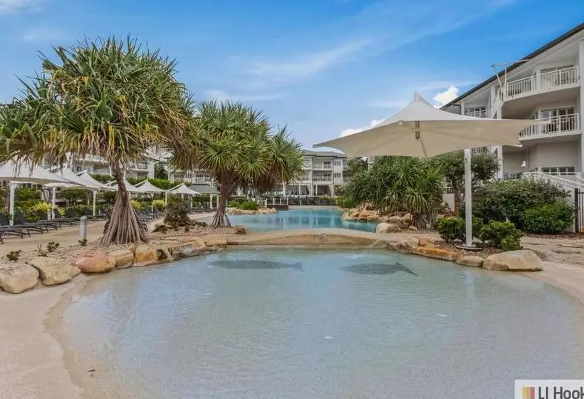 Resort On The Beach 1219/20