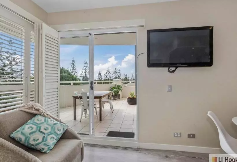 Resort On The Beach 1219/20