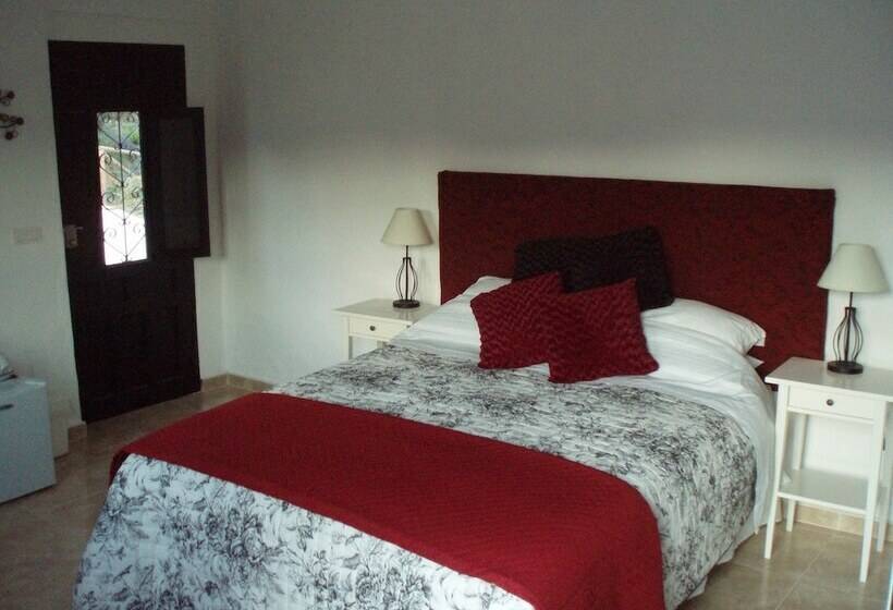 مبيت وإفطار Casa Colina