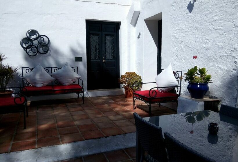 مبيت وإفطار Casa Colina