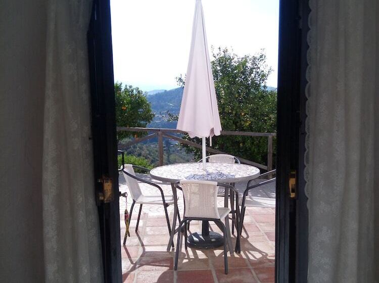 مبيت وإفطار Casa Colina