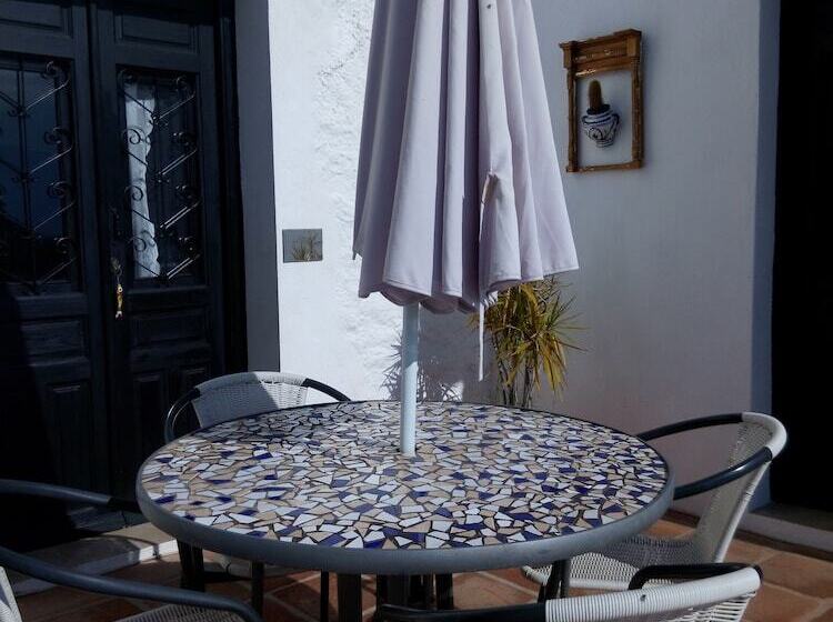 مبيت وإفطار Casa Colina