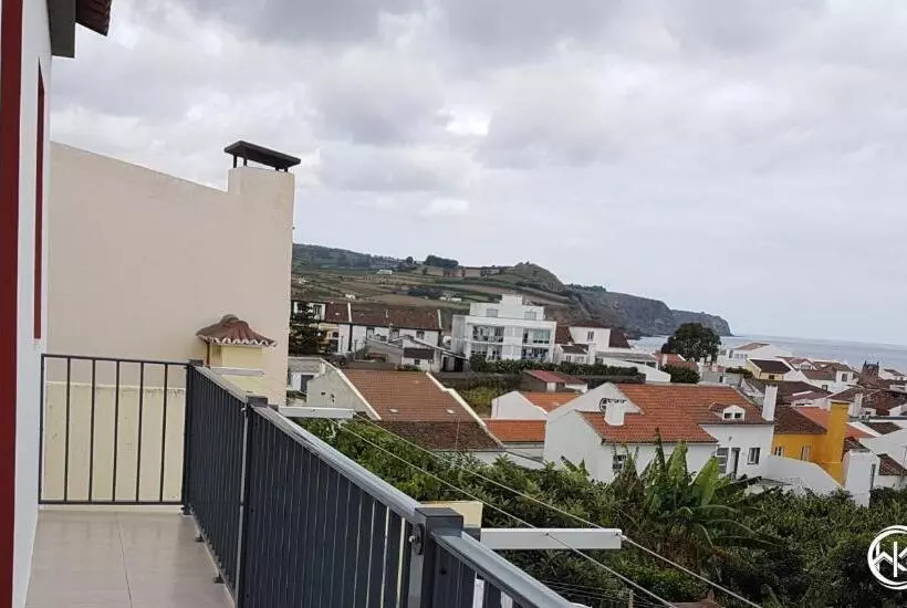 Home Azores   Lagoa S Place