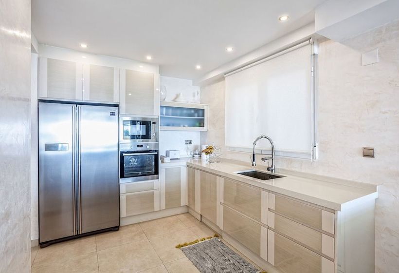 Beferent  Postiguet Deluxe