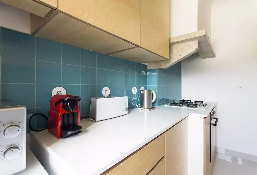 Damasceno Contemporary Apartment