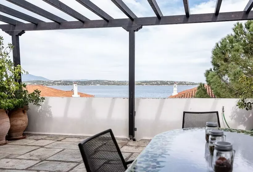 Villa Sealia Elegantseasidein Spetses