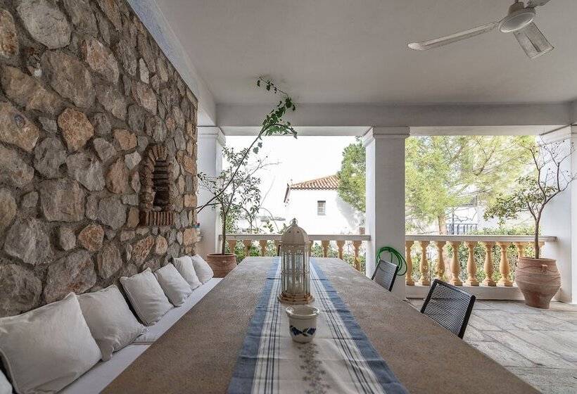 Villa Sealia Elegantseasidein Spetses