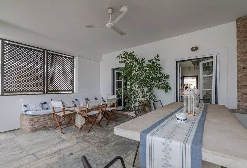 Villa Sealia Elegantseasidein Spetses