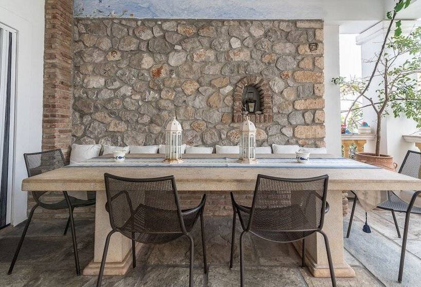 Villa Sealia Elegantseasidein Spetses