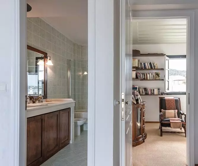 Villa Sealia Elegantseasidein Spetses