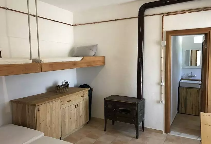 Farm House In Bio Orange Plantation