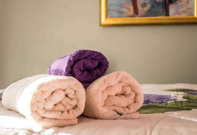 Hospitality & Traditional Food In Peloponnese