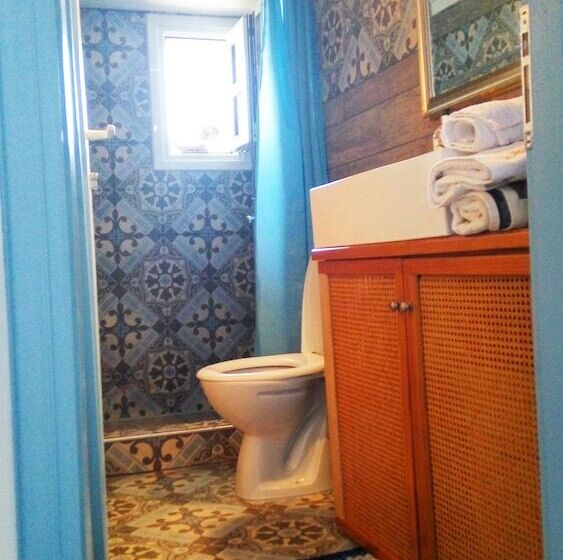 Hospitality & Traditional Food In Peloponnese