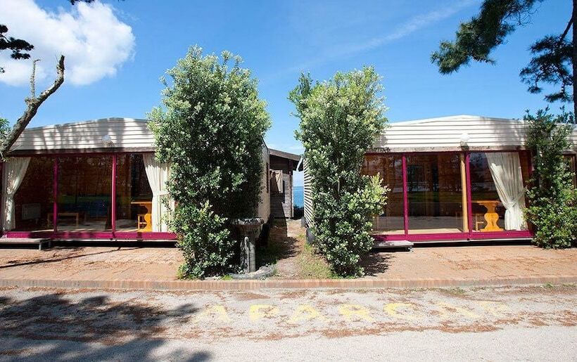 בית מלון כפרי Camping Bayona Playa