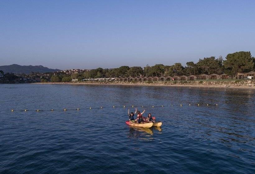 בית מלון כפרי Camping Bayona Playa