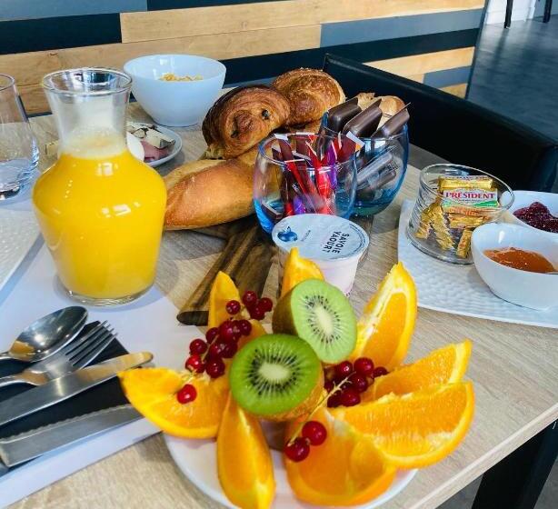 בית מלון כפרי Le Haylton