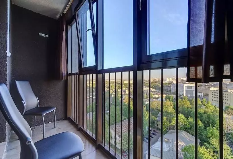 Ag Apartment Dunayskii 23