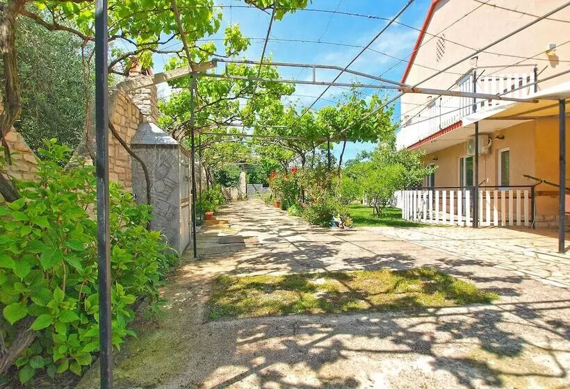 Apartment Aleksander 968