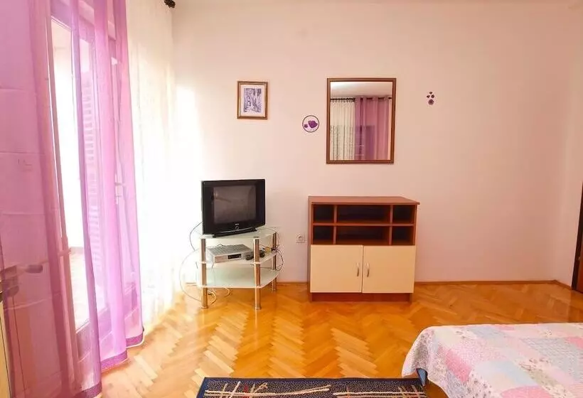 Apartment Milka 442