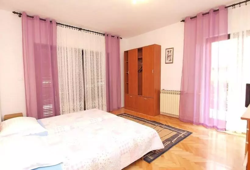 Apartment Milka 442