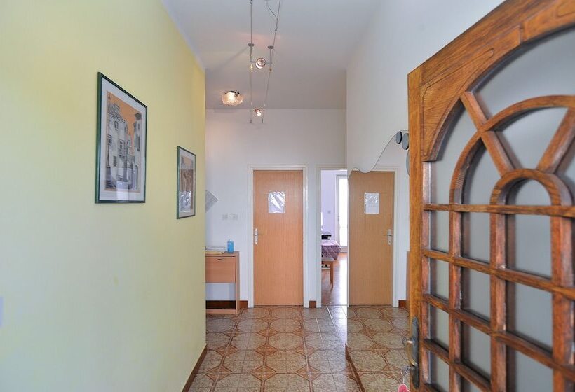 Apartments Jadranka 612