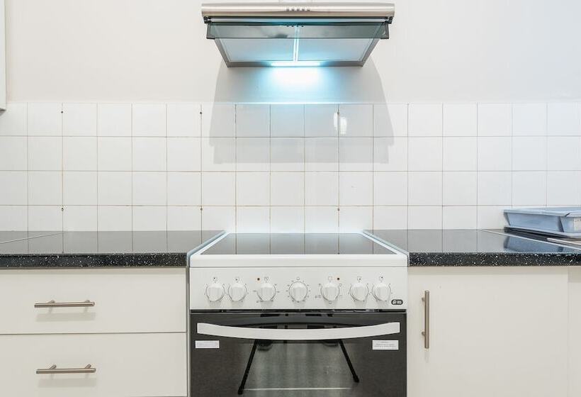 Athens Crown Paradise Apartments