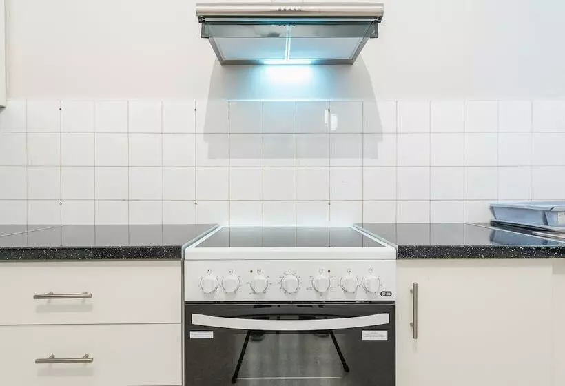 Athens Crown Paradise Apartments