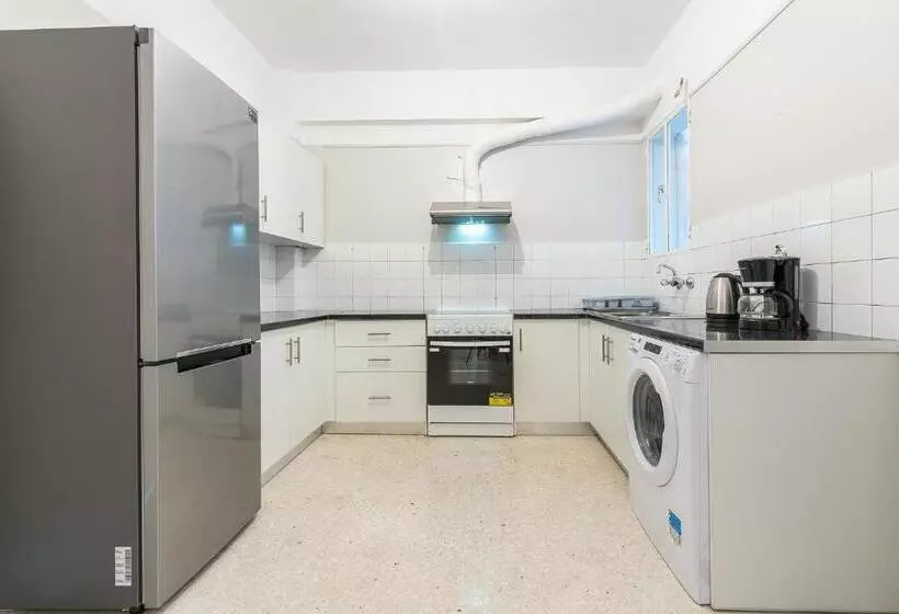 Athens Crown Paradise Apartments