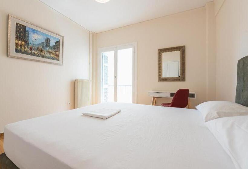 Athens Crown Paradise Apartments