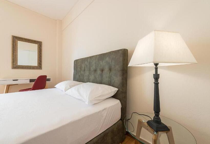 Athens Crown Paradise Apartments