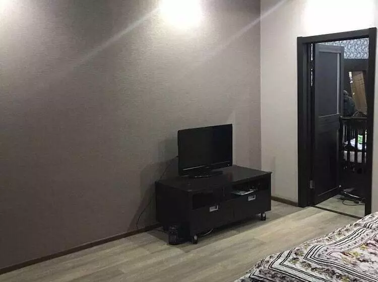 Guest House On Griboedovsky 27a   Hostel