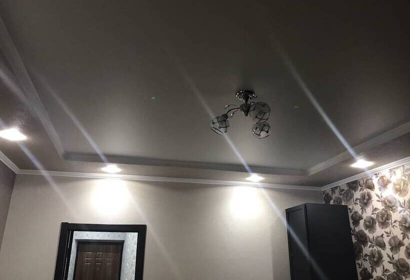 Guest House On Griboedovsky 27a Hostel