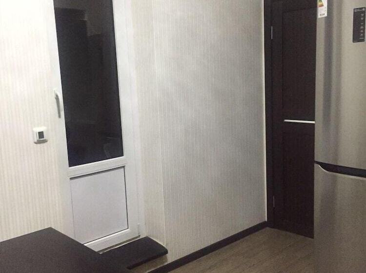 Guest House On Griboedovsky 27a Hostel