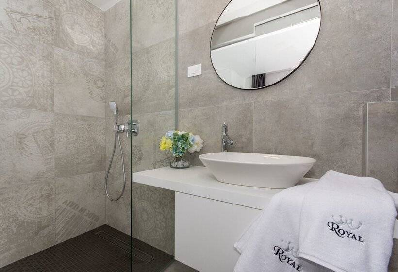 Luxury Apartments Royal M With Pool