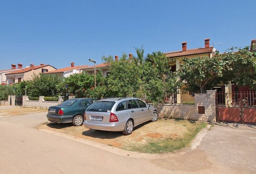 پانسیون Apartments Anna 920