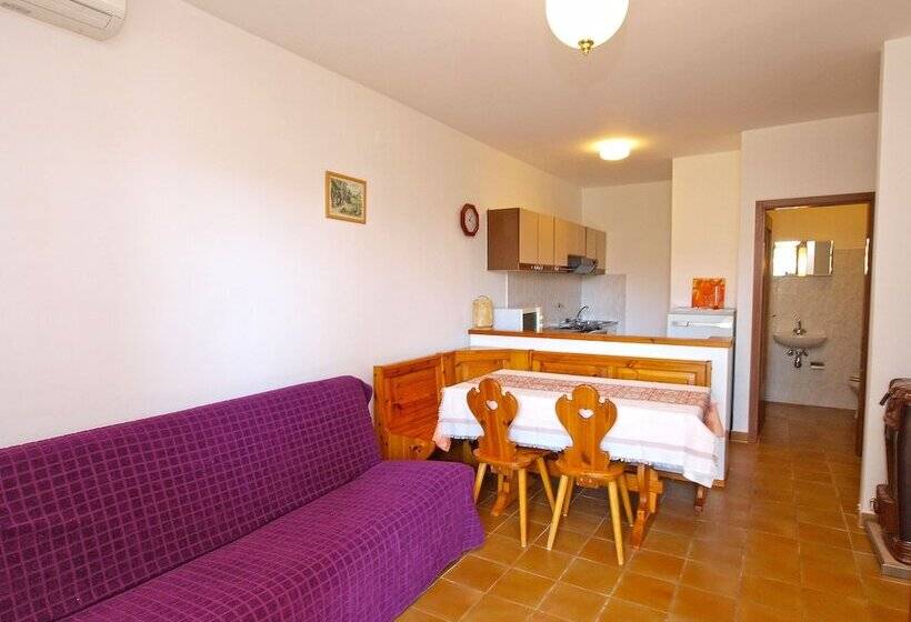 پانسیون Apartments Anna 920