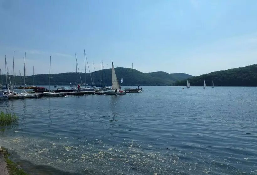 Majatalo Ferienwohnung Sauerlandblick