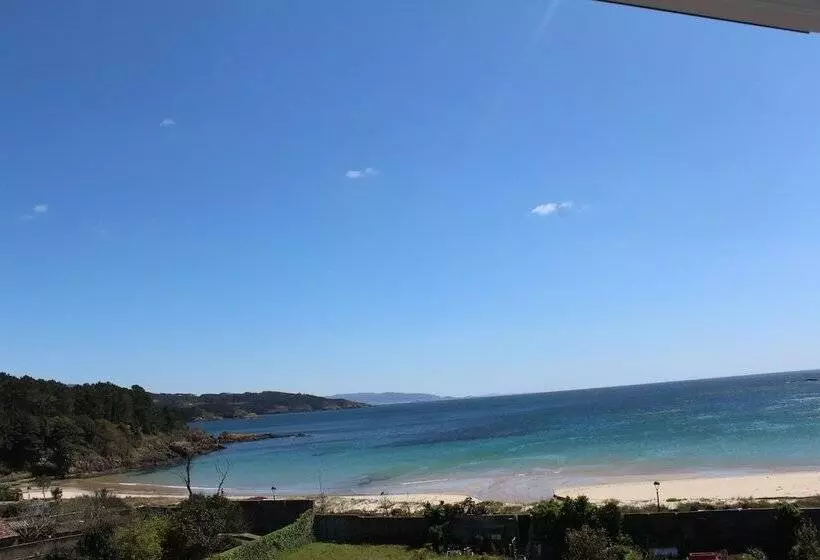 Pensión Playa De Sardiñeiro