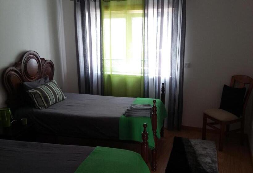 Saudade Peniche Apartment