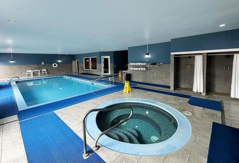 Bayvue Hotel, Resort & Suites