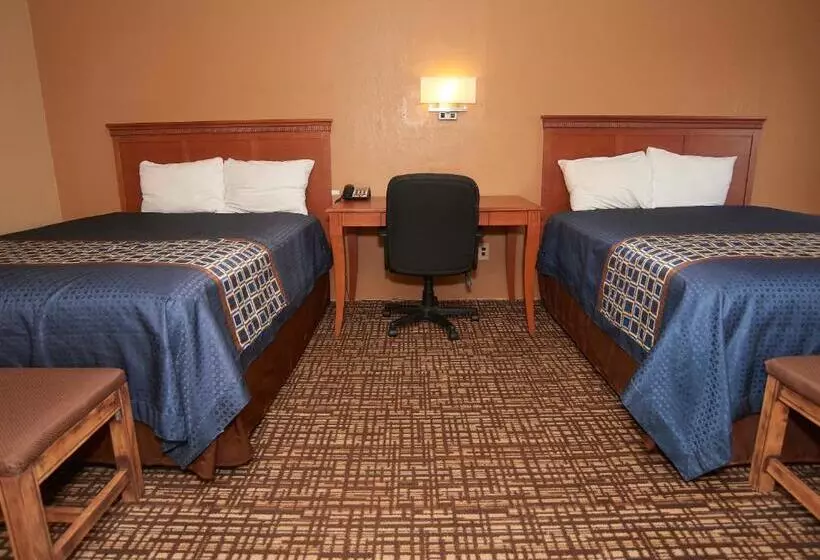 Hollow Inn And Motel