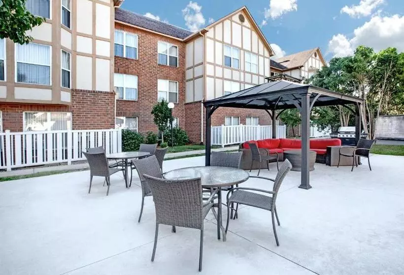 בית מלון כפרי Affordable Suites Of America Detroitwarren