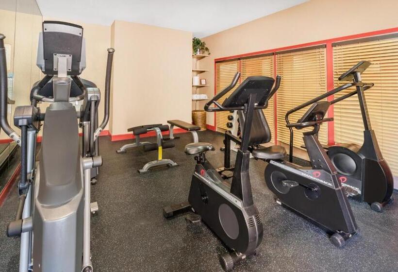 ホテル Affordable Suites Of America Detroitwarren