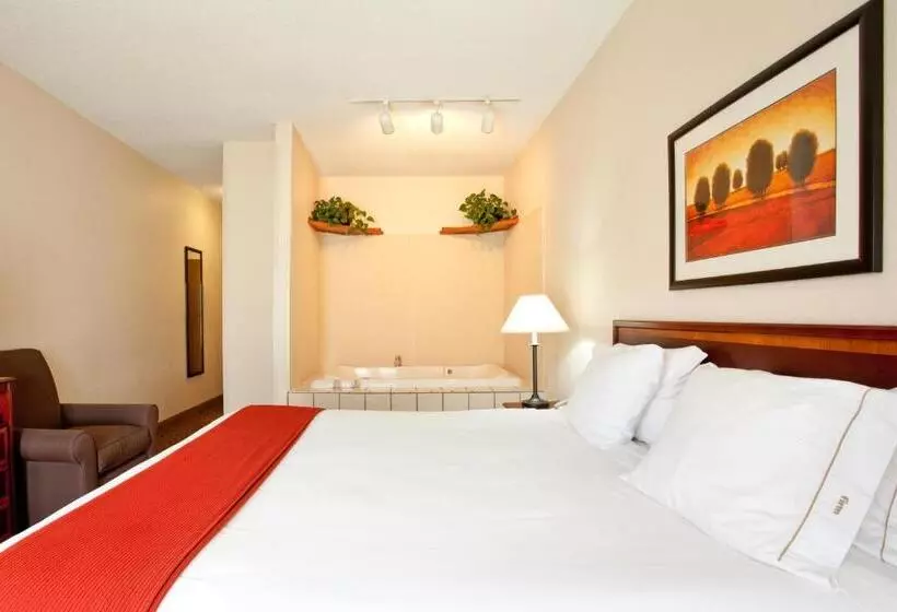 فندق Baymont By Wyndham Merrillville