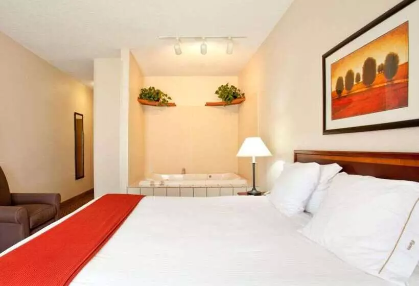 فندق Baymont By Wyndham Merrillville