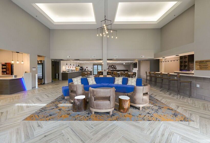 Best Western Plus Bourbonnais Hotel & Suites