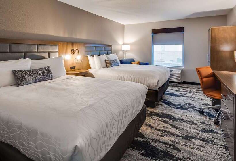 Best Western Plus Bourbonnais Hotel & Suites